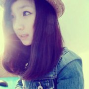 冷漠个性的美女QQ头像