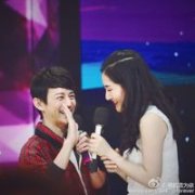 搞笑的何炅和谢娜头像