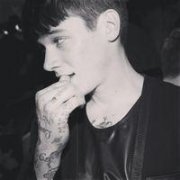 欧美帅气的qq个性男生头像