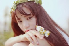 清新甜美的女生皮肤