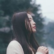 意境简单的女生头像