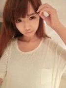 可爱的爱嘟嘴女生皮肤