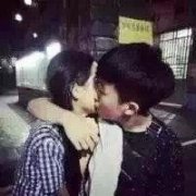 qq情侣幸福的甜蜜头像