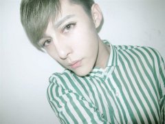 绝美少年气质图片
