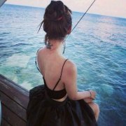 性感的意境女生皮肤