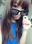 气质的可爱美女皮肤