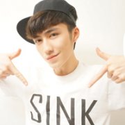 精品男头像:考试什么都去死吧