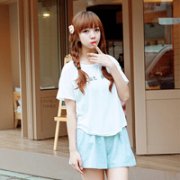 韩系甜美清新女生 不会要求你为我做什么