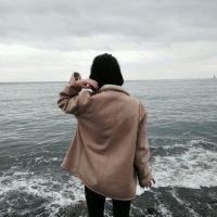 qq唯美的女生意境头像