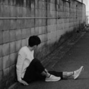个性的黑白男生头像