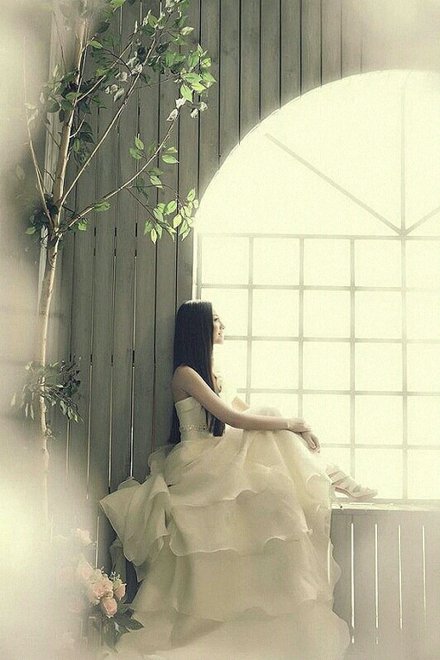唯美浪漫婚纱女生皮肤