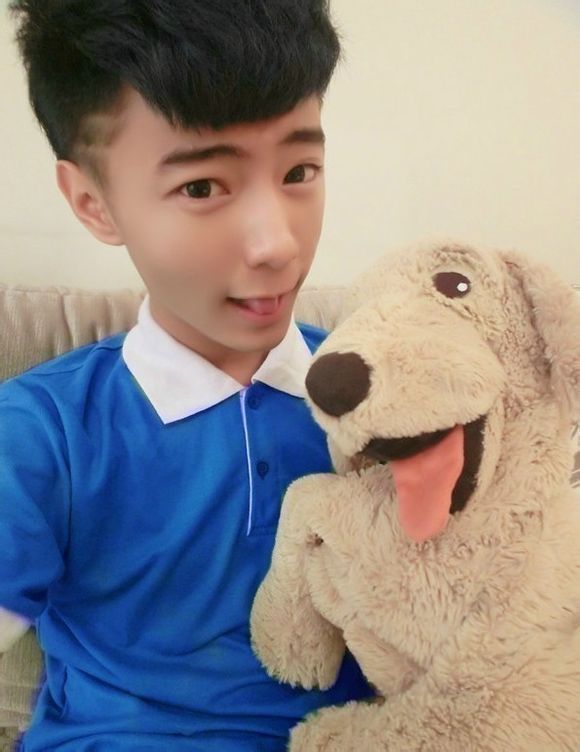 男生霸气的个性qq皮肤