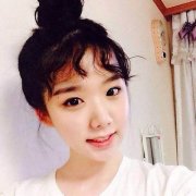 简单的漂亮女生qq皮肤