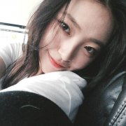 女生最新的简约皮肤