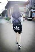 qq小清新的女生个性皮肤