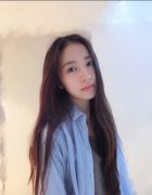 周雨彤清新的漂亮图片