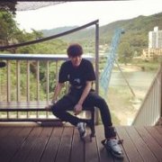 灿烈帅气可爱的头像