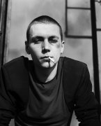 帅气的欧美个性男生图片