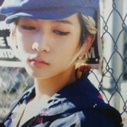 亭亭如莲的女生个性头像