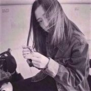 qq女生最新的简约头像
