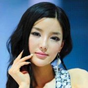 李颖芝qq号自裁头像