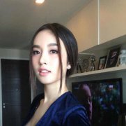 最美变性人Poy图片