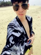 个性的男生qq个性皮肤
