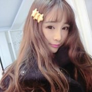 漂亮的女生简约皮肤