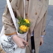 漂亮个性的女生qq皮肤