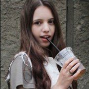 欧美气质漂亮女生qq头像