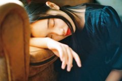 森系文艺的女生qq皮肤