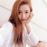 可爱的气质女生qq皮肤