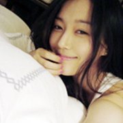 有气质女生头像-听着你的心跳能感觉到美好
