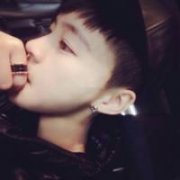 帅气的男生清新的头像