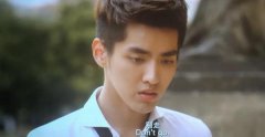吴亦凡带字帅气的清新图片