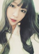 漂亮的个性女明星图片
