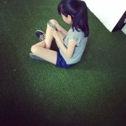 qq伤感的简约女生皮肤