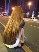 qq唯美的女生背影皮肤