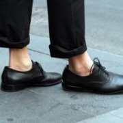 男生简约的个性帅气头像