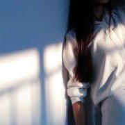 qq女生简约的最新清新头像
