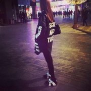 个性漂亮女生皮肤