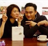 甜蜜幸福的明星情侣图片