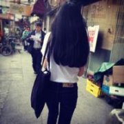 女生好看的简约背影头像
