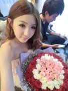 qq幸福的情侣甜蜜皮肤