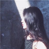 个性简单的欧美女生头像