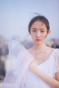 qq简单的清新女生皮肤