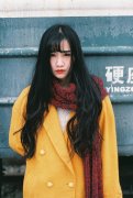 复古气质的简约女生皮肤