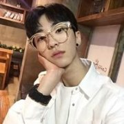 个性的qq男生清新头像