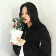 简单的个性女生头像最新