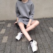 qq可爱的清新女生皮肤